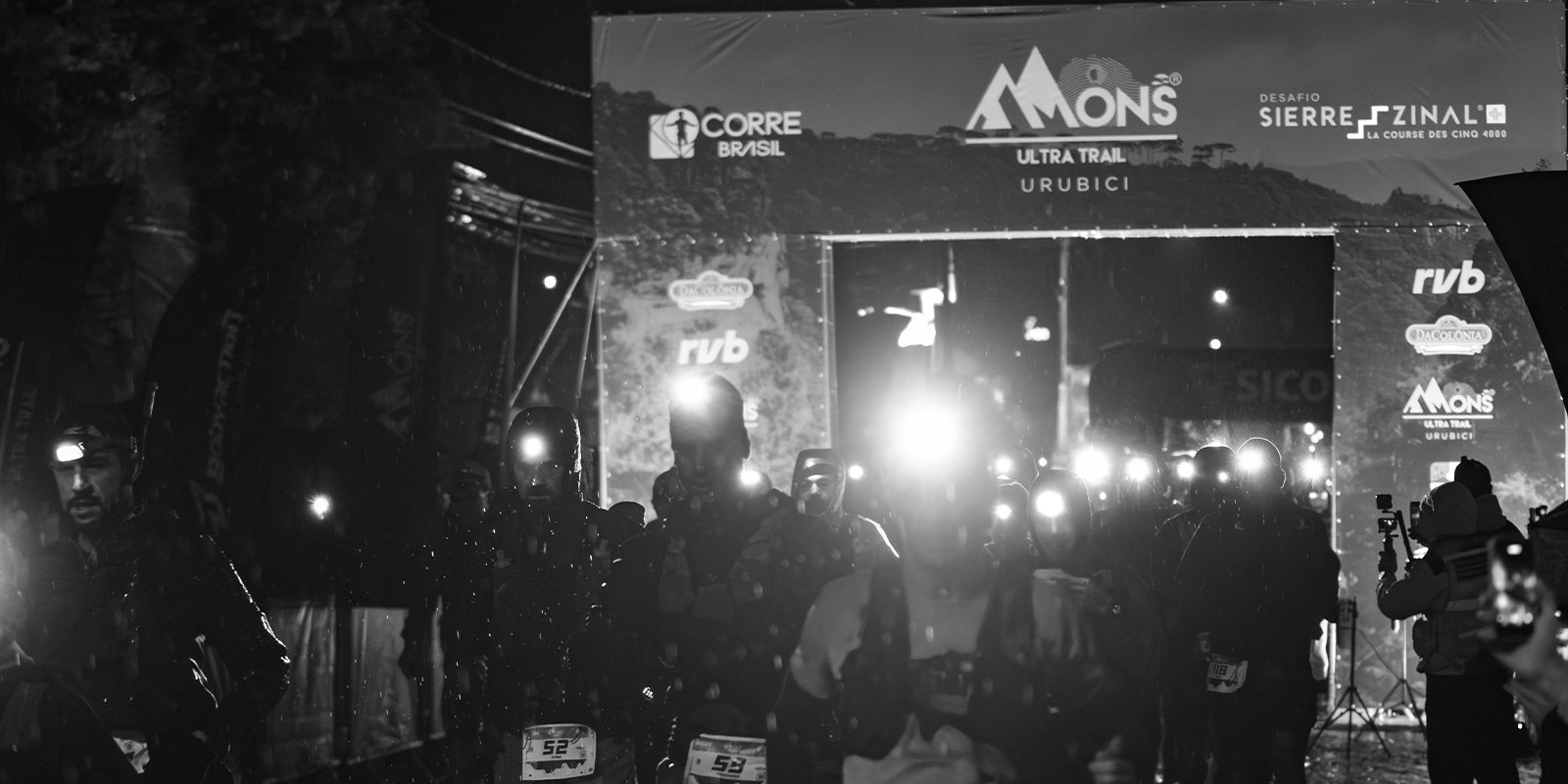 Largada noturna Mons Ultra Trail Urubici